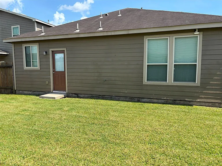 6703 Cortenridge Ln — Photo 7