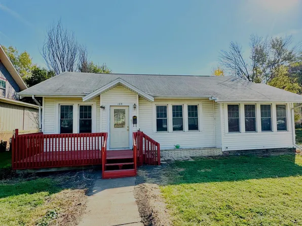123 S Park St, Osceola, IA 50213