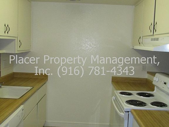 2nd image of 6326 Shiloh Way