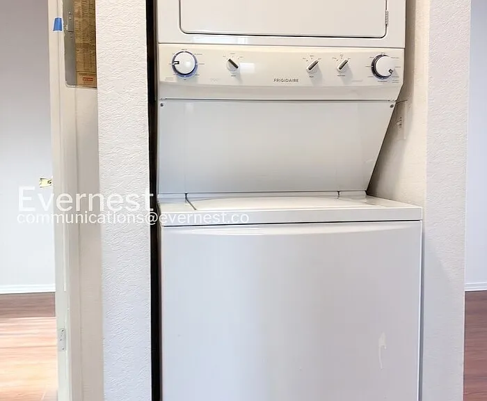 1033 SW 148th St #3 — Photo 15