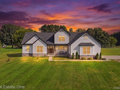 5468 Stone Garden Dr, Howell, MI, 48843