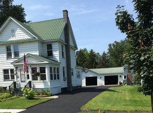 8 Murray St, Malone, NY 12953