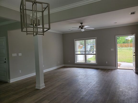 4th image of 106 Marlow Ln