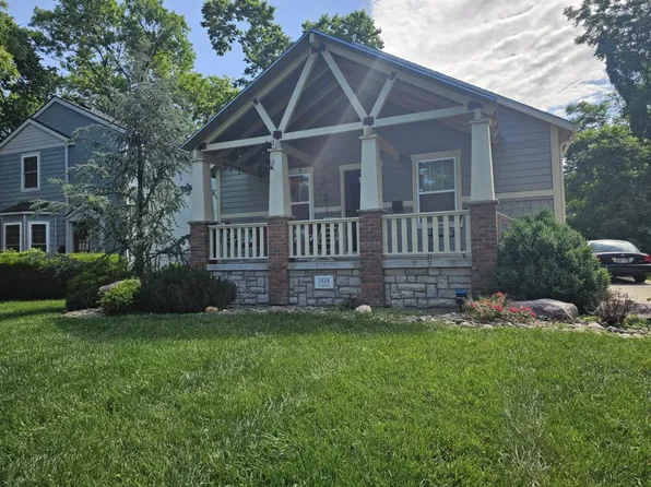 1816 Alabama St, Lawrence, KS 66044