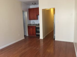 4142 40th St #4B, Sunnyside, NY 11104