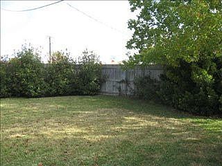 2nd image of 1160 Meadows Dr