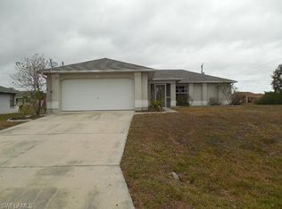 1117 SW 2nd St, Cape Coral, FL 33991