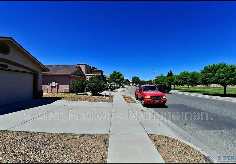 12976 Enrique Gomez Ln — Photo 47