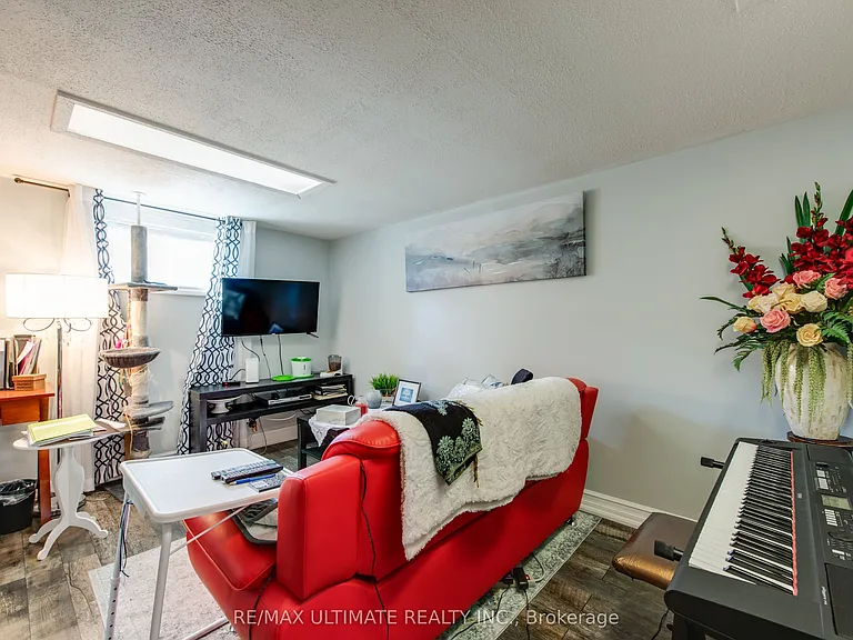 5 Burrard Rd #LOWER — Photo 13