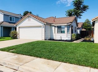 1834 Hamburg St, Oakley, CA 94561