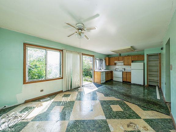 5th image of 5546 Carmel Dr