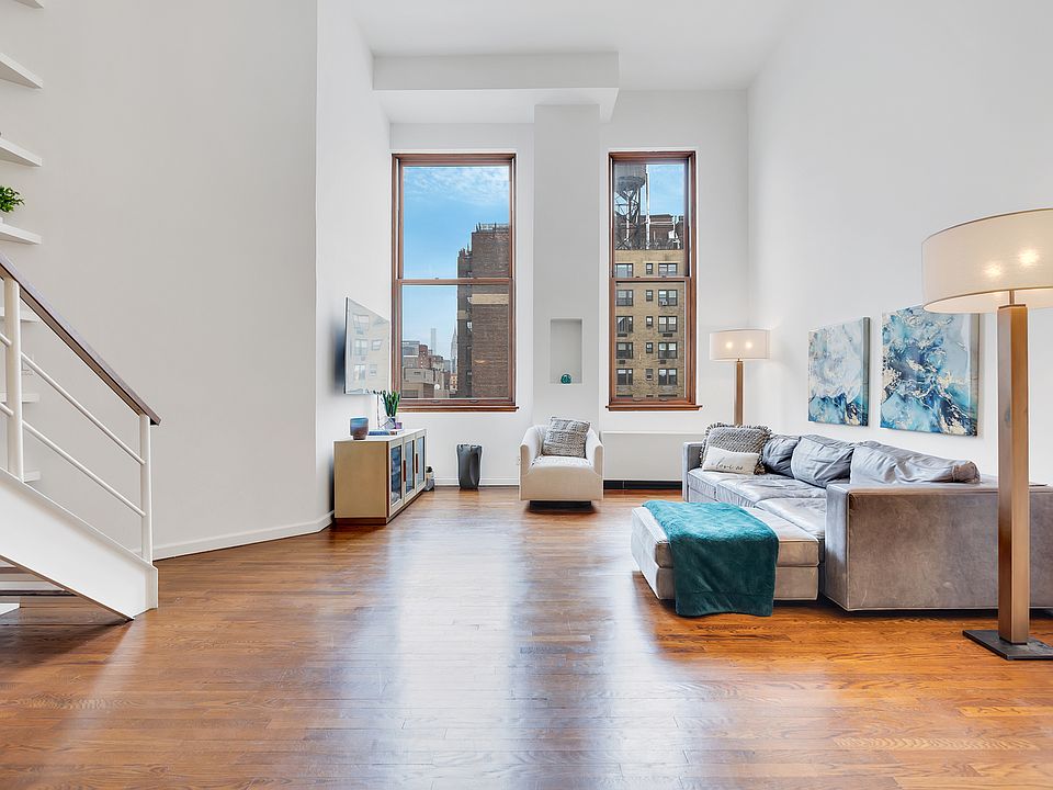 1st image of 305 2nd Ave APT 712