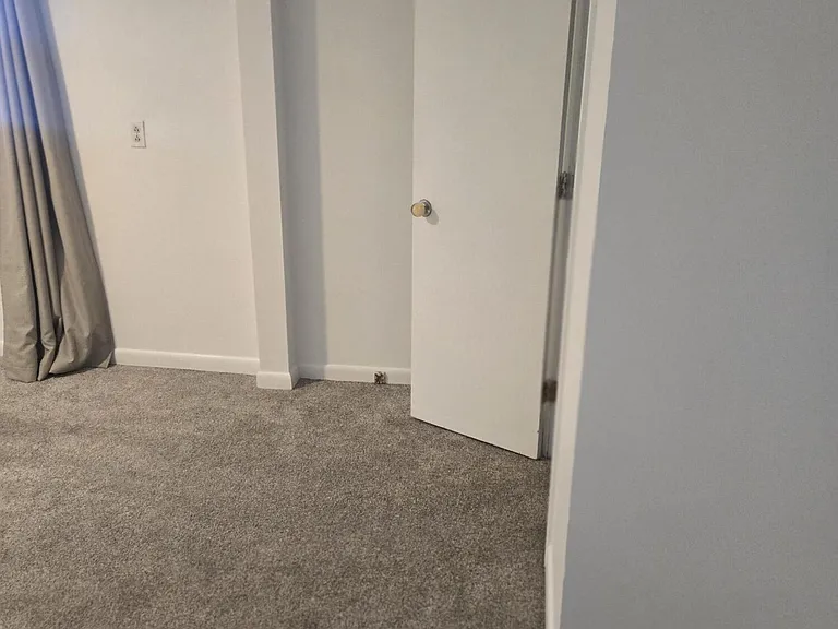 15 White Block Studio — Photo 14