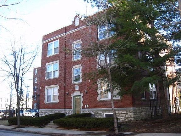 5th image of 5316 Savoy Ct APT 202