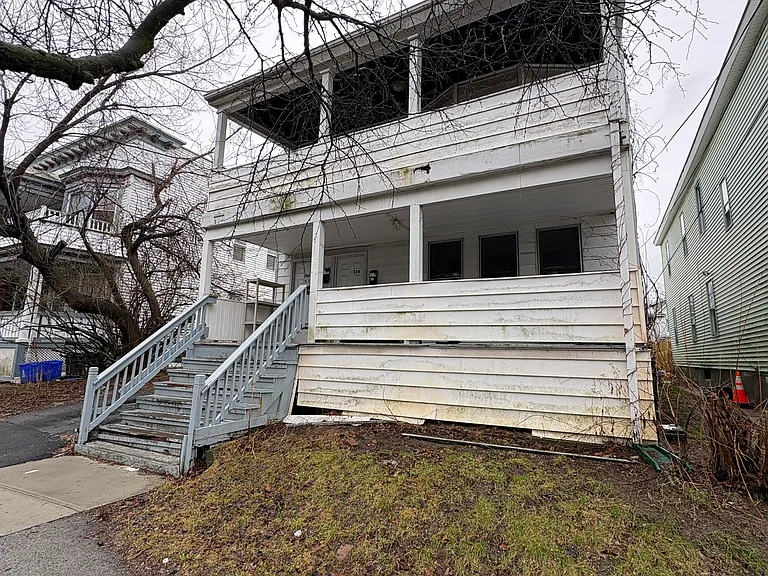526 Morris St #1 — Photo 1