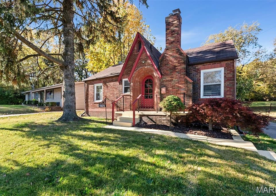 1st image of 1825 S New Florissant Rd