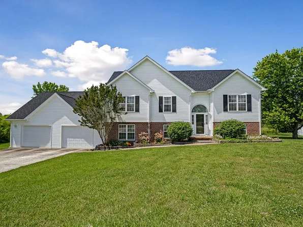2993 W Haven Dr, Cookeville, TN 38501