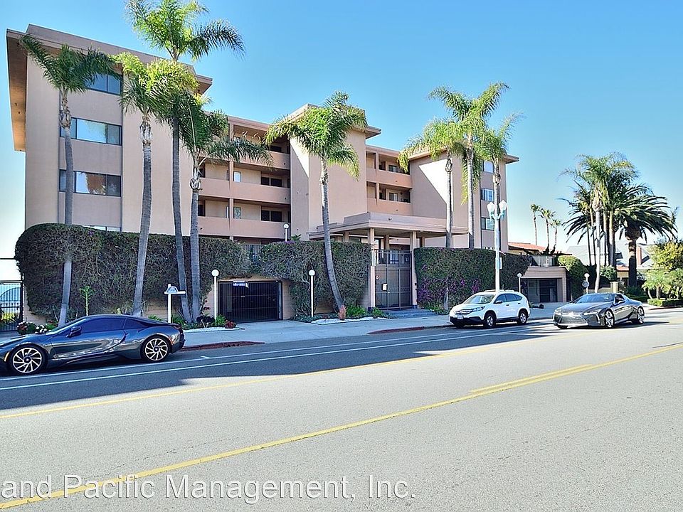 1st image of 721 Esplanade Unit 404