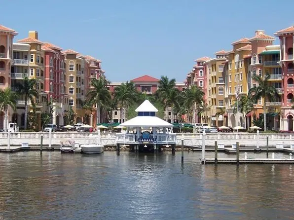 450 Bayfront Pl APT 4206, Naples, FL 34102
