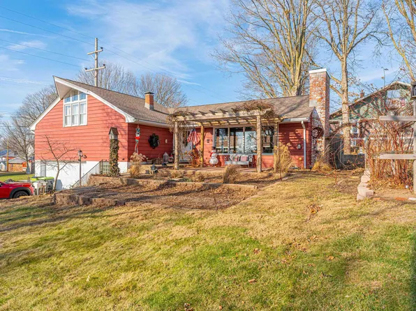 209 W Cooke St, Mount Pulaski, IL 62548