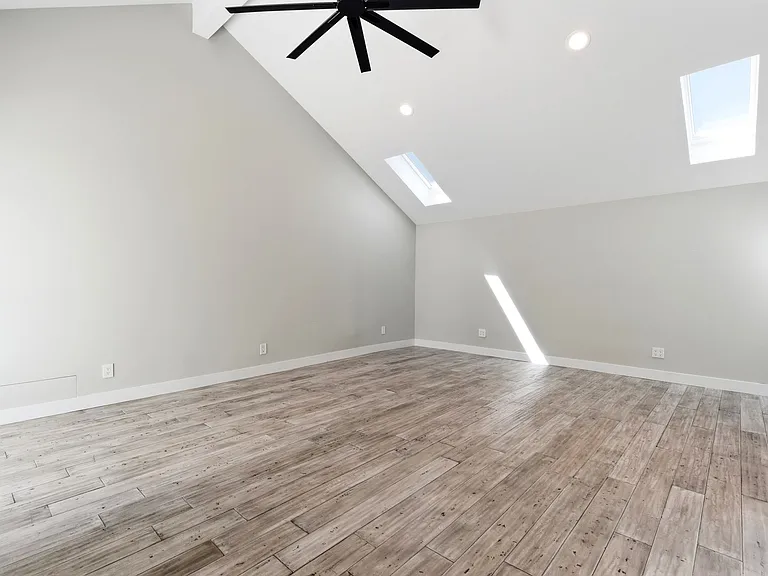 4520 Park Cordero — Photo 18