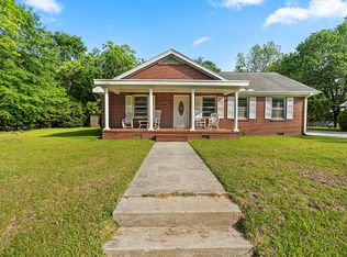 717 Keisler Dr, Greenwood, SC 29646