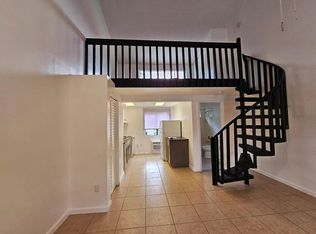 2154 Bradford St APT 226, Clearwater, FL 33760