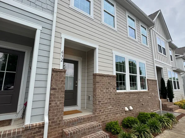 632 Amalfi Dr, Davidson, NC 28036