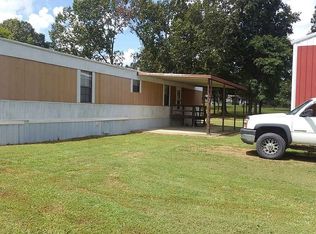 858 Retirement Cir, Calvert City, KY 42029
