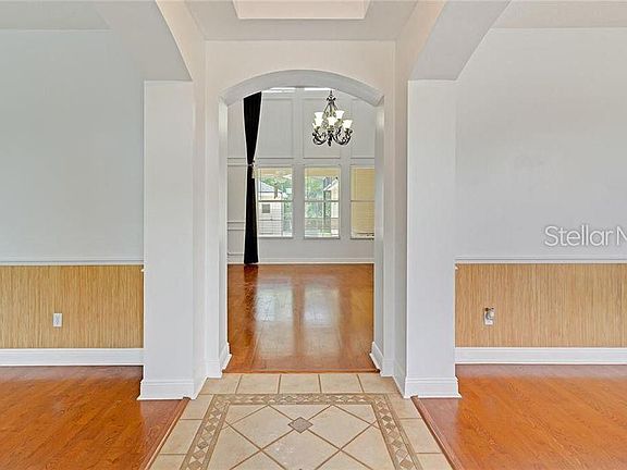 4th image of 3972 Avalon Park West Blvd