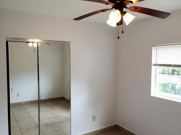 3680 N 56th Ave APT 812