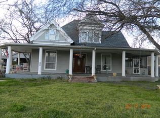 605 W 9th St, Kemp, TX 75143