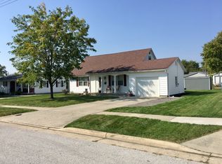 509 N Blackhoof St, Wapakoneta, OH 45895
