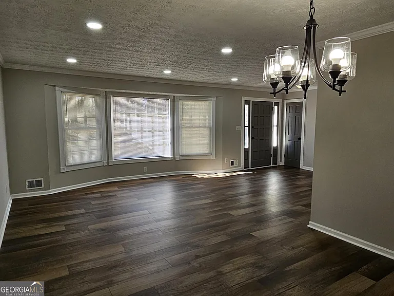 683 Ginger Cake Rd — Photo 17