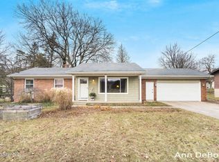 841 Elmdale St NE, Grand Rapids, MI 49525