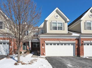 1175 Falcon Ridge Dr, Elgin, IL 60124