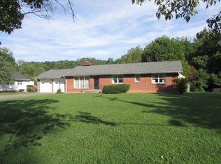 4614 NE Washington Pike, Knoxville, TN 37917