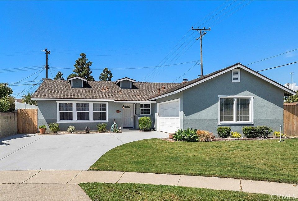 1st image of 15001 Sussex Cir