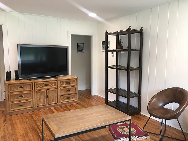 149 Castle Hill Ave — Photo 7
