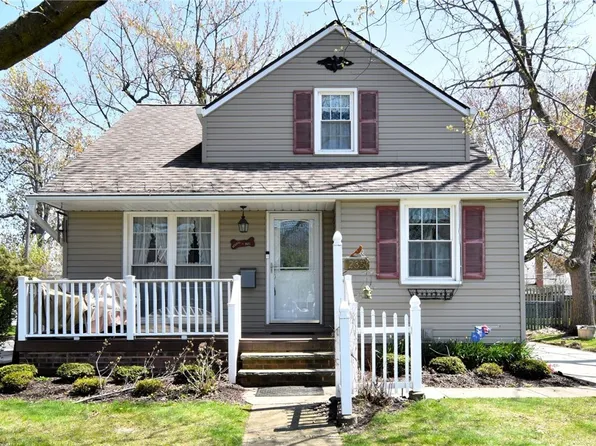 235 E 248th St, Euclid, OH 44123