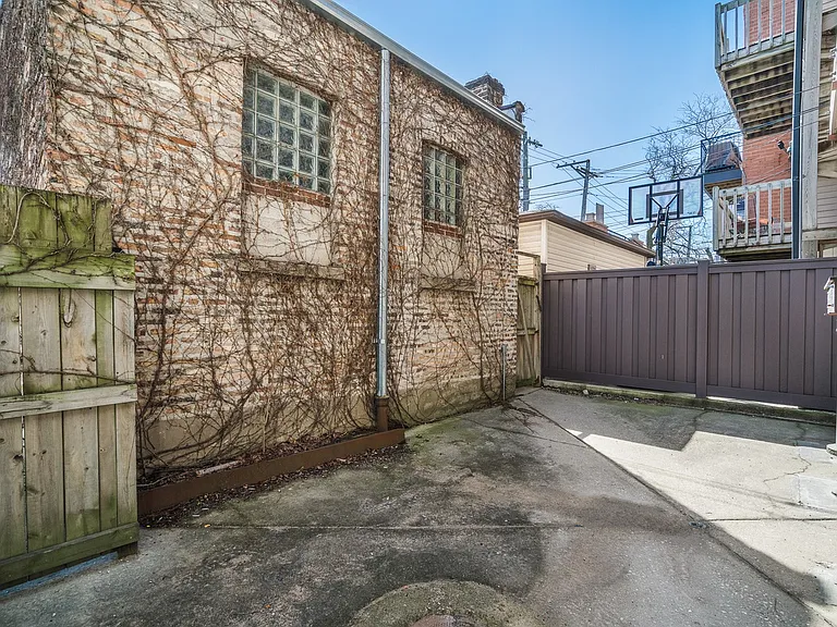 621 S Loomis St #3 — Photo 10