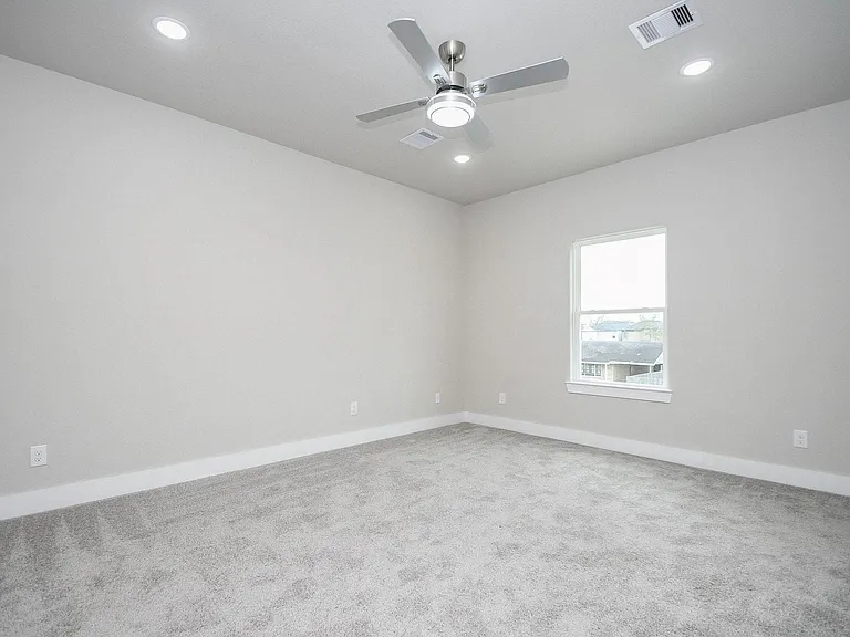 4401 Alvin St #A — Photo 8