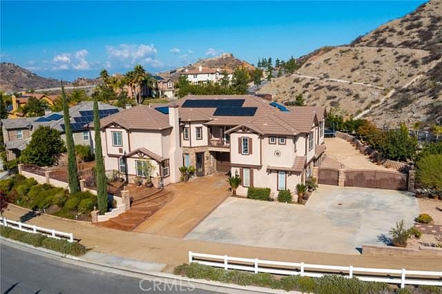 1st image of 1495 Andalusian Dr
