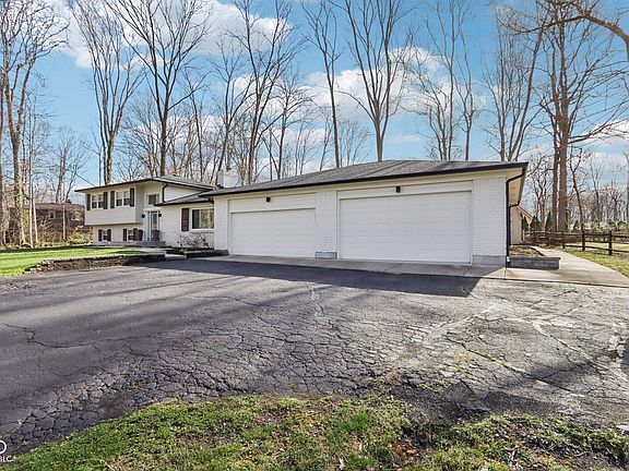 5th image of 11921 Westwood Dr