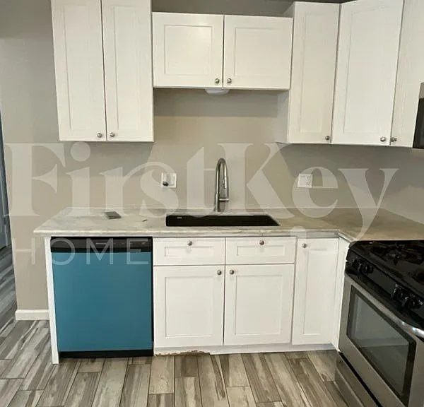 2133 E Larkspur Dr — Photo 6
