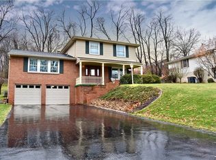 2345 Harrow Rd, Pittsburgh, PA 15241