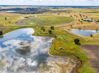 1999 Lidiak Rd, La Grange, TX 78945