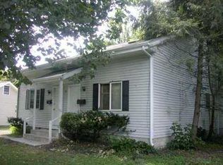 32 Genung St, Middletown, NY 10940