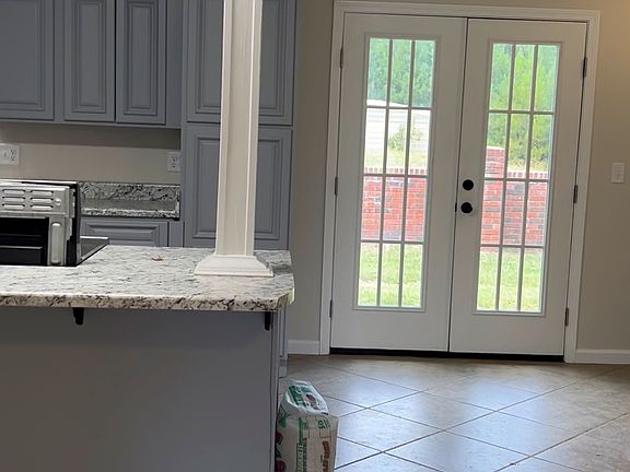3rd image of 8430 Argonne Forest Dr