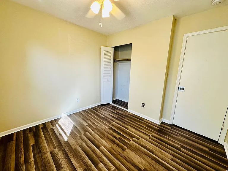 710 Latimer Ave — Photo 23